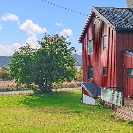 Feriehus 4 Bedroom Awesome In Kongshus *