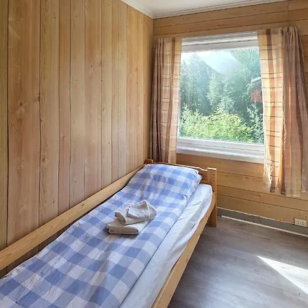 4 Bedroom In Kongshus 펜션 Kviby